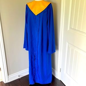 Graduation gown
